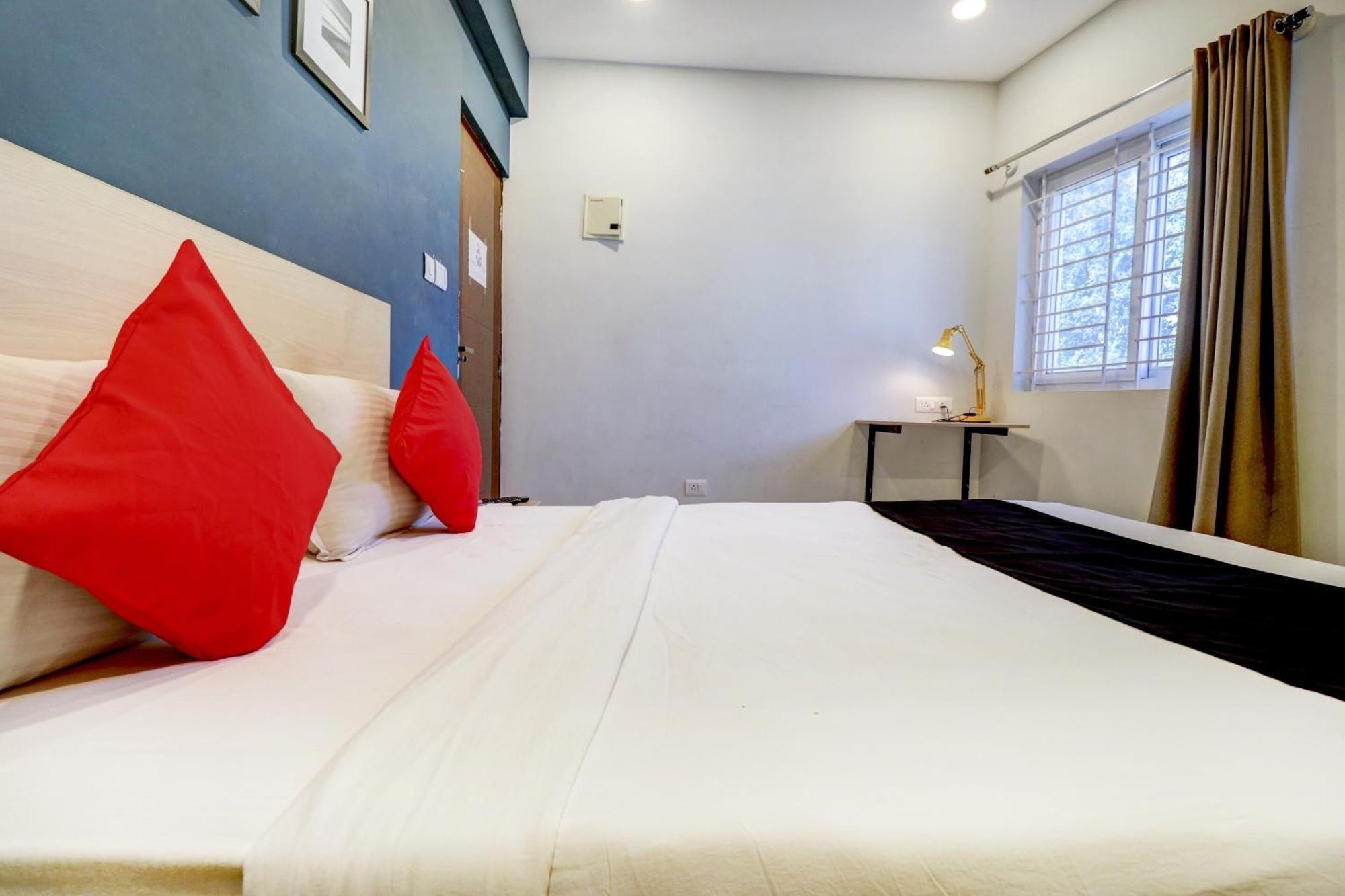 Silver Suites Bangalore Eksteriør bilde